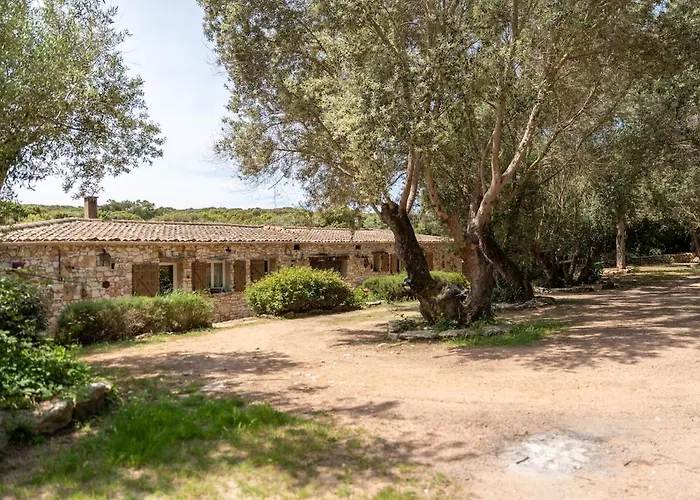 La Bergerie 1 *